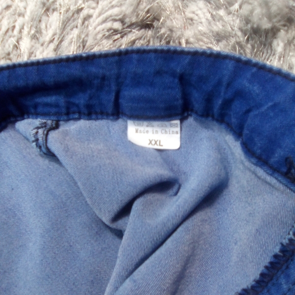 Blue jeans open bell leg.ππ - Picture 6 of 8